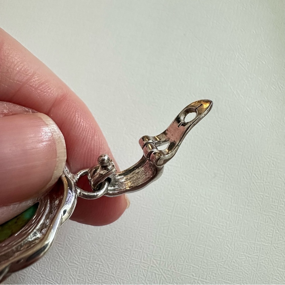 Silver and Turquoise Western Style Pendant - Picture 7 of 7